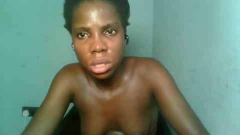 Snapshot of slimzyxdoll chatting on 5, 10, 2025 slimzyxdoll online show from 5, 10, 2025