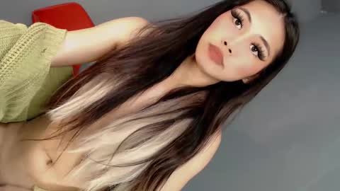 slut4attention online show from 5, 4, 2026