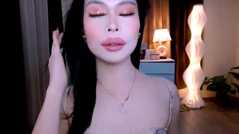 slutty_aurora online show from 26, 9, 2025