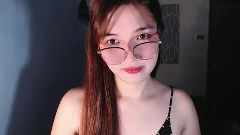 slutty_hannaxx online show from 19, 3, 2026