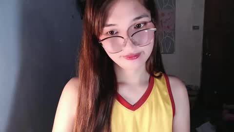 slutty_hannaxx online show from 24, 3, 2026