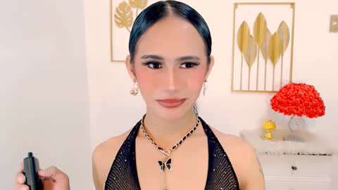 Snapshot of slutty_vanna chatting on 3, 3, 2025 mia online show from 3, 3, 2025