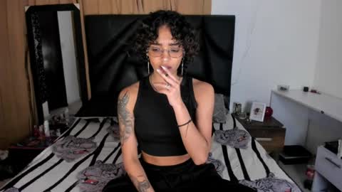 slutty_venus7 online show from 28, 7, 2026