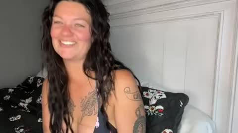 sluttycouple840 online show from 29, 7, 2026