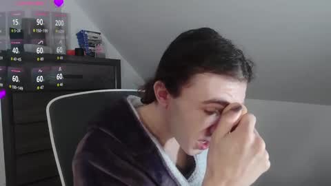 Snapshot of sluttyhorrorparty chatting on 24, 11, 2025 Natsu online show from 24, 11, 2025