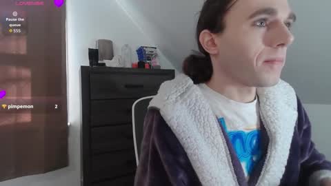 Snapshot of sluttyhorrorparty chatting on 5, 12, 2025 Natsu online show from 5, 12, 2025