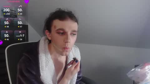 Snapshot of sluttyhorrorparty chatting on 19, 2, 2026 Natsu online show from 19, 2, 2026