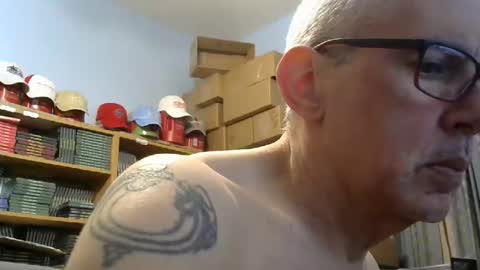 sluttyslave81 online show from 9, 5, 2026