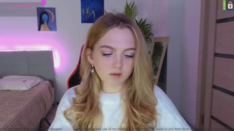 Emily online show from 8, 12, 2024