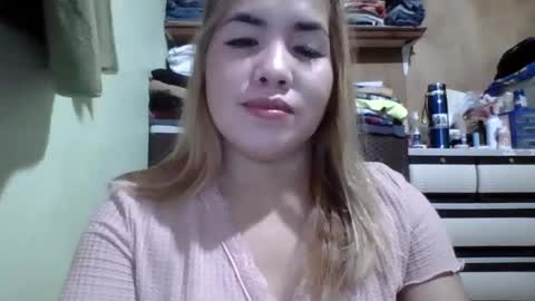 Snapshot of small_boobs59 chatting on 16, 2, 2025 Lovewella online show from 16, 2, 2025