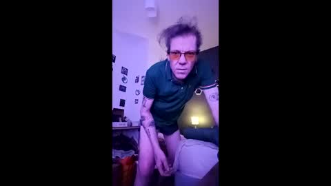 smalldick1975704669 online show from 2, 5, 2026