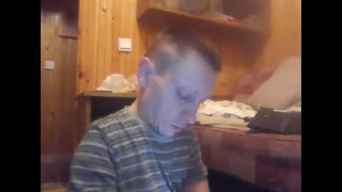 Snapshot of smalldream666 chatting on 5, 11, 2025 PIST PIST online show from 5, 11, 2025