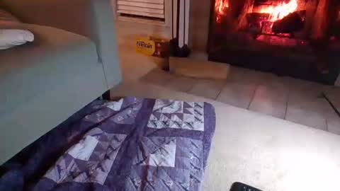 Snapshot of smallguyx chatting on 26, 10, 2025 smallguyx online show from 26, 10, 2025