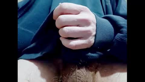 Snapshot of smallhairyuncut chatting on 15, 2, 2025 Small Hairy Uncut online show from 15, 2, 2025