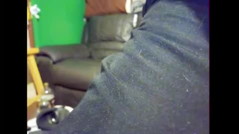 Small Hairy Uncut online show from 12, 3, 2026