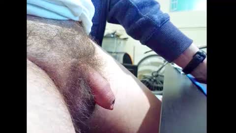 Small Hairy Uncut online show from 13, 4, 2026