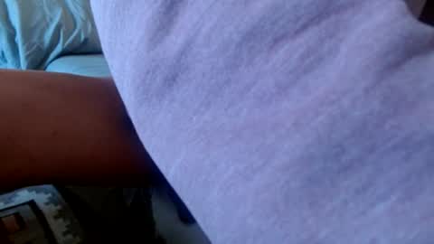 smallmalelass online show from 6, 3, 2025