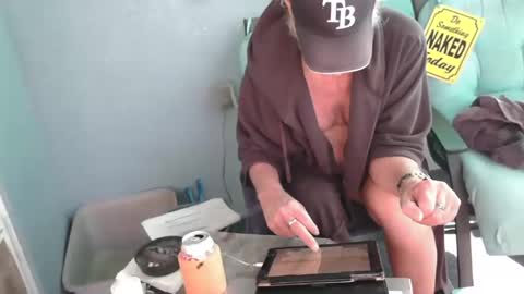 Daddy online show from 12, 1, 2026