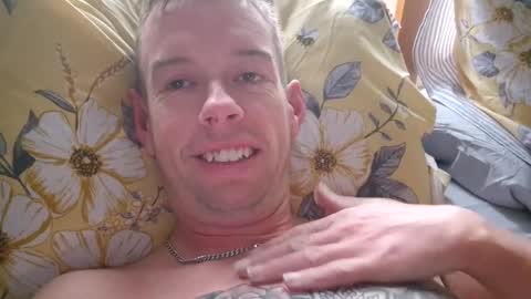 Snapshot of smallville456 chatting on 11, 10, 2025 smallville456 online show from 11, 10, 2025