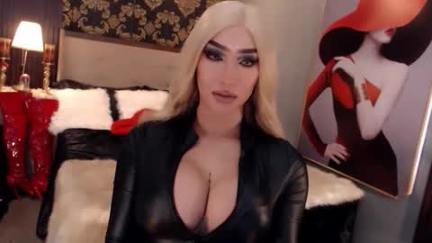 smasherqueen online show from 7, 6, 2026