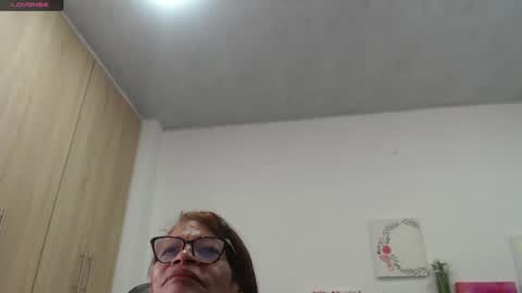 Smileth online show from 11, 11, 2025