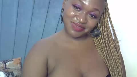 smiley_berry online show from 21, 9, 2025