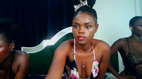 Snapshot of smiley_chocolate chatting on 3, 3, 2026 Smiley chocolate online show from 3, 3, 2026