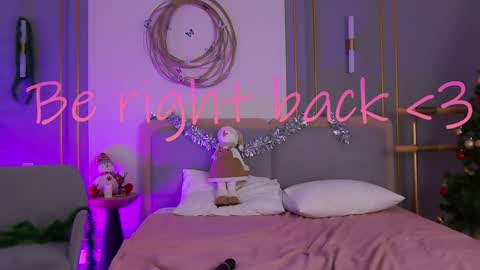 Snapshot of smiley_mia_ chatting on 6, 1, 2025 Mia online show from 6, 1, 2025