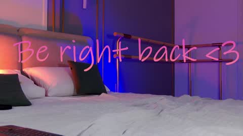 Snapshot of smiley_mia_ chatting on 1, 2, 2025 Mia online show from 1, 2, 2025