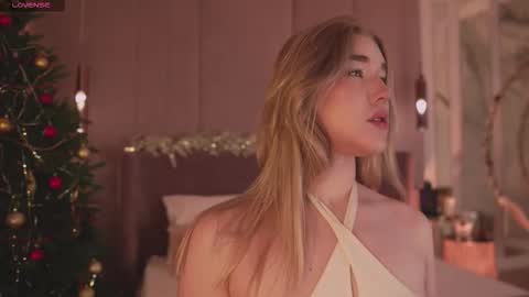 Mia online show from 15, 12, 2025