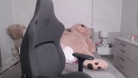 S online show from 2, 12, 2024