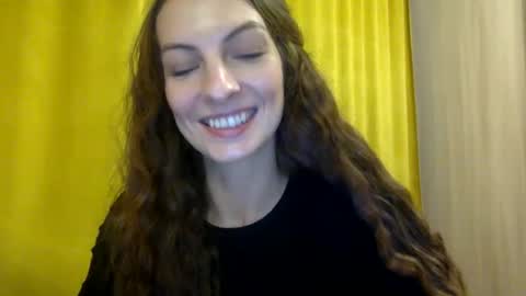 Snapshot of smiling_lexa chatting on 8, 11, 2025 smiling_lexa online show from 8, 11, 2025