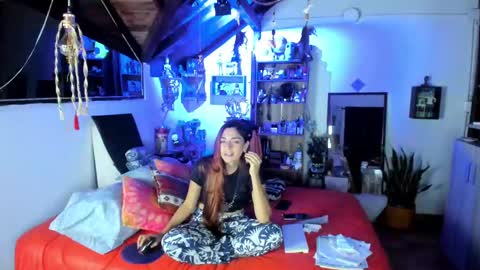 SmilingSalor online show from 12, 11, 2025