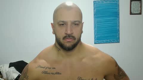 Snapshot of smithduke chatting on 8, 11, 2025 smithduke online show from 8, 11, 2025