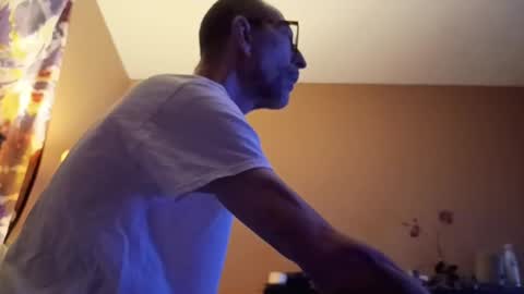 smoke-4-me online show from 27, 4, 2026
