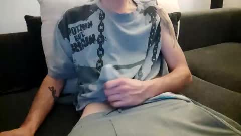 Smokeandwatching online show from 8, 12, 2024