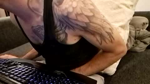 Smokeandwatching online show from 21, 9, 2025