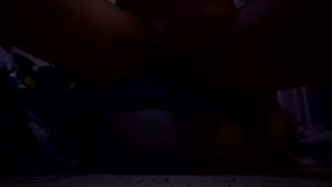 Snapshot of smokelove17 chatting on 1, 3, 2026 smokelove17 online show from 1, 3, 2026