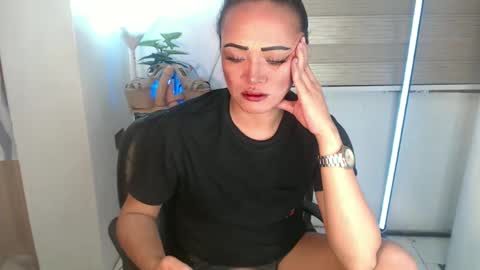 Snapshot of smokeprincess chatting on 11, 2, 2025 Amanda online show from 11, 2, 2025