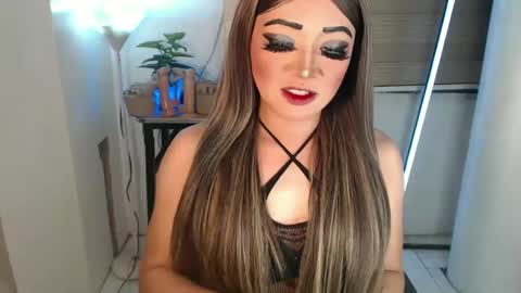 Snapshot of smokeprincess chatting on 19, 2, 2025 Amanda online show from 19, 2, 2025