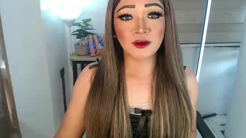 Snapshot of smokeprincess chatting on 2, 3, 2025 Amanda online show from 2, 3, 2025