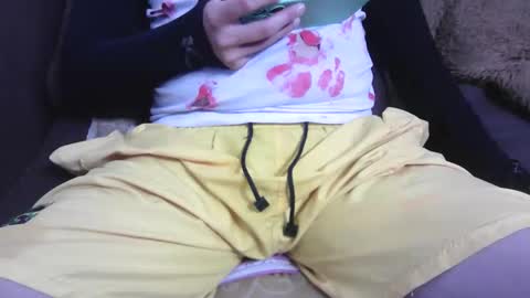 Snapshot of smoker2929 chatting on 2, 12, 2025 smoker2929 online show from 2, 12, 2025