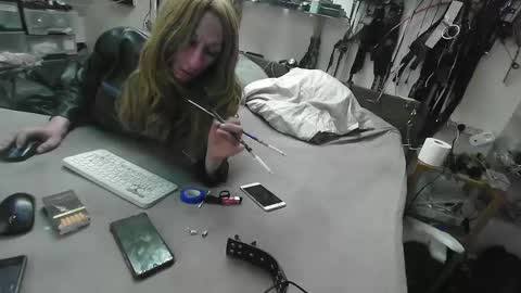 smokeslut365 online show from 22, 1, 2025