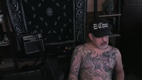 Smokey915 online show from 10, 2, 2025