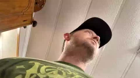 smokeymt420 online show from 2, 12, 2025