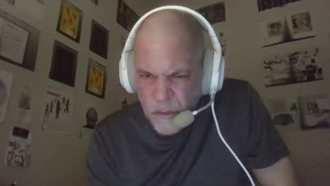 Snapshot of smokeythebarbarian chatting on 22, 1, 2025 smokeythebarbarian online show from 22, 1, 2025