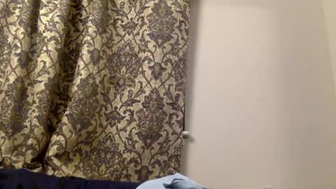 Snapshot of smoothstrik3r chatting on 11, 10, 2025 smoothstrik3r online show from 11, 10, 2025