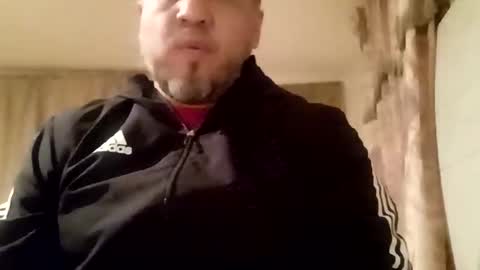 Snapshot of smoothstrik3r chatting on 27, 10, 2025 smoothstrik3r online show from 27, 10, 2025