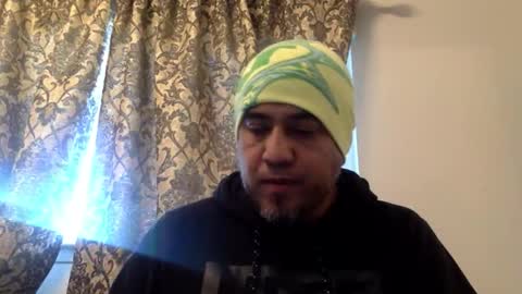 Snapshot of smoothstrik3r chatting on 23, 11, 2025 smoothstrik3r online show from 23, 11, 2025