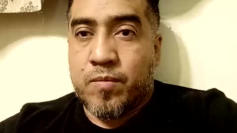 Snapshot of smoothstrik3r chatting on 28, 11, 2025 smoothstrik3r online show from 28, 11, 2025